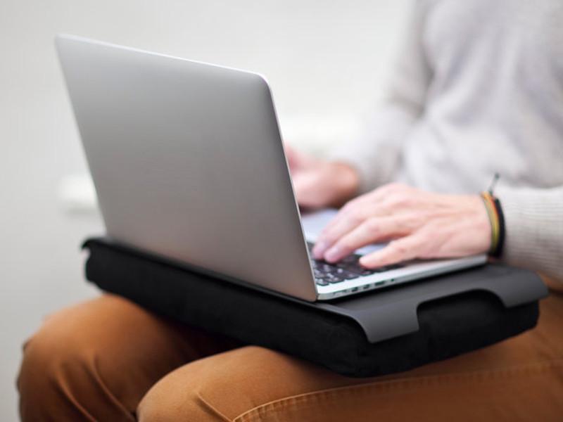Bosign Mini Laptop Knietablett Laptray Rutschfest leicht uund kompackt